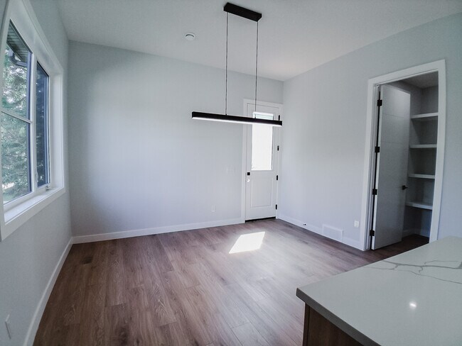 Photo - 2240-2248 8 St NW
