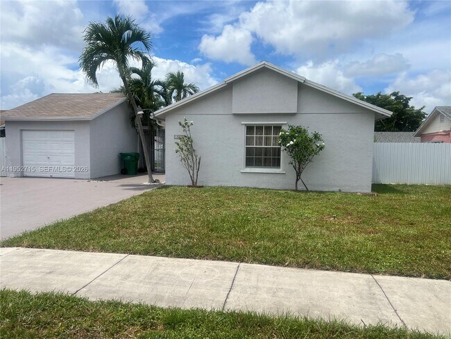 Photo - 5827 NW 197th Terrace