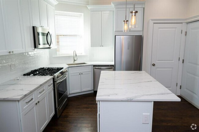 Building Photo - 522 Madison Ave Unit 2 Rental