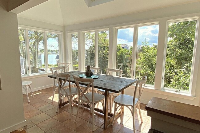 Photo - 13 Railway Blf Unit 2nd floor