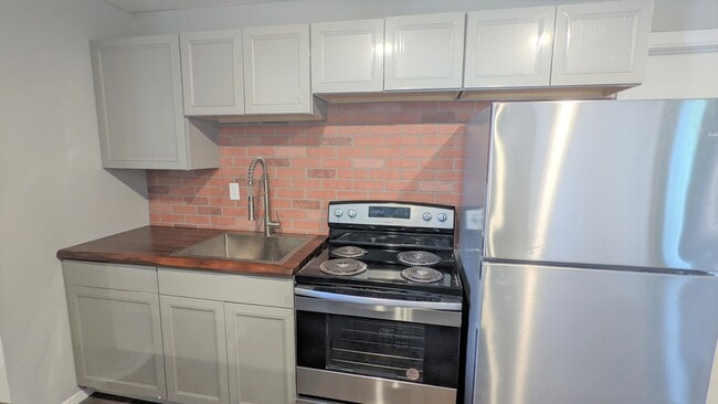 Photo - 594 4th St Unit 3