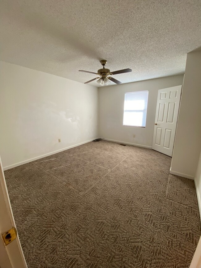 Photo - 1010 Jane Dr Unit 1010-02