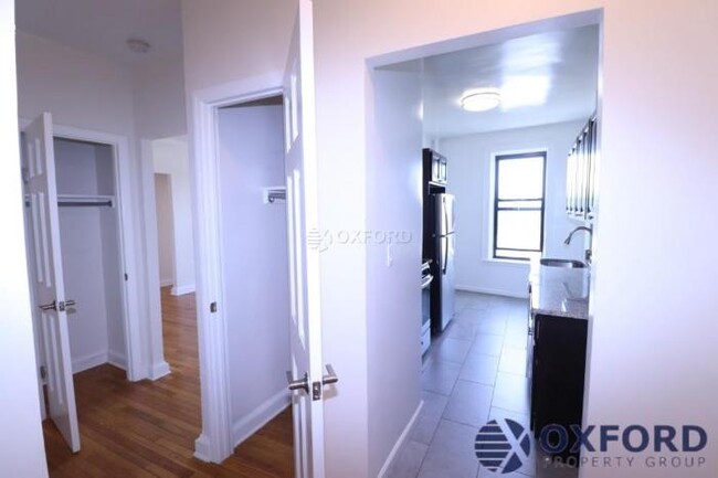 2 bedroom in Queens NY 11354 - 2 bedroom in Queens NY 11354 Unidad C-2EE Rental