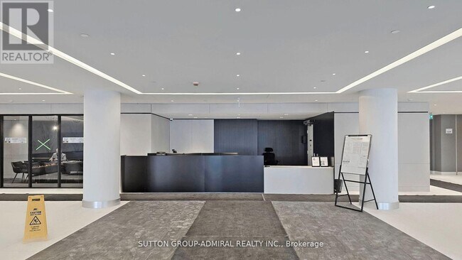 Photo - 30 Upper Mall Wy Unité 1711