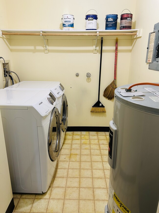 Photo - 1914 Aspen Dr Unit 1914 Aspen Dr Plainaboro