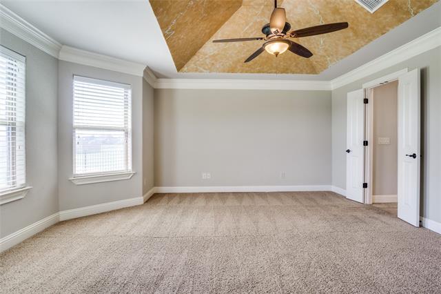 Photo - 302 Oar Wood Dr