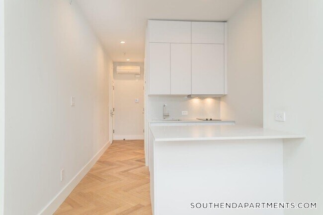 Building Photo - 461 Massachusetts Ave Rental