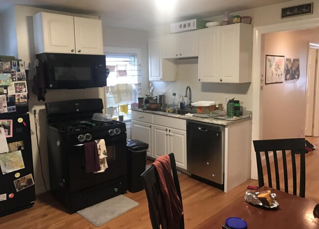 Photo - 237 Columbia St Unit 1