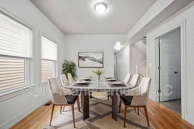 Photo - 7050 S Throop St