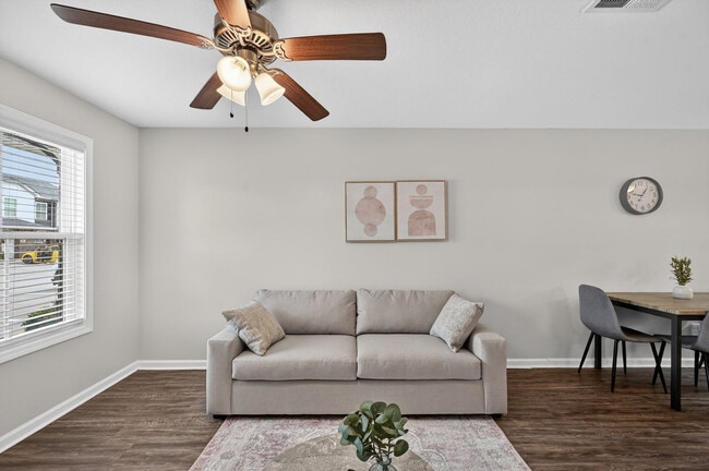 Building Photo - 971 Professional Park Dr