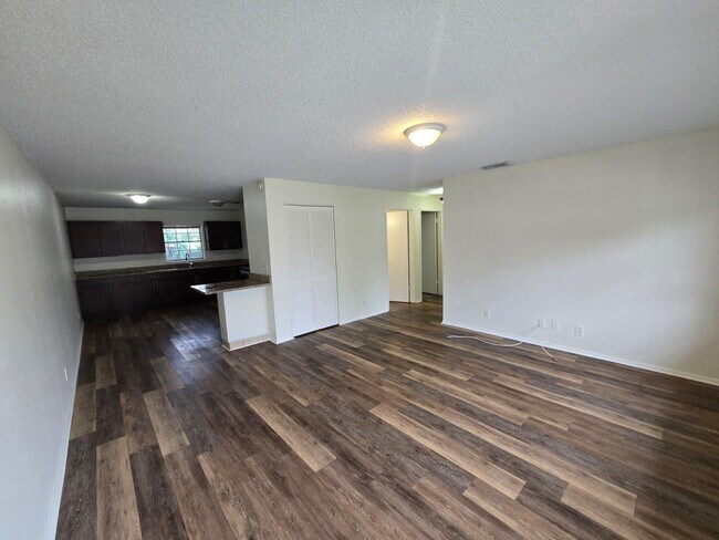 Photo - 3882 Dale Rd