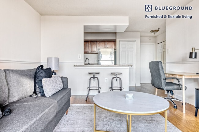 Photo - 801 15th St S Unit FL8-ID411