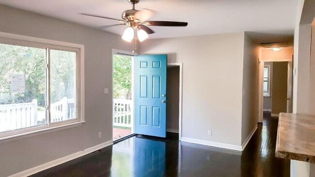 Photo - 2808 S 24th St