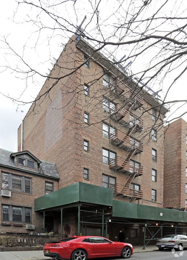 Photo - 39-89 50th Street