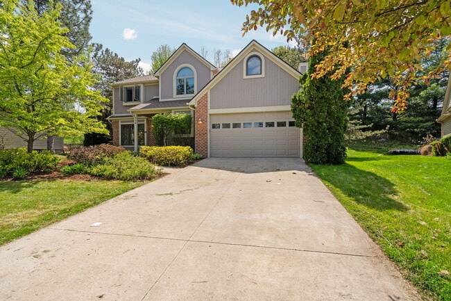 Building Photo - 254 Hunters Trail