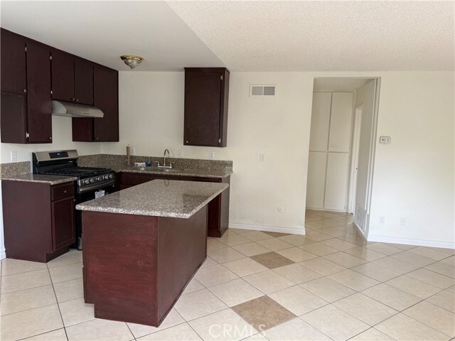 Building Photo - 3791 Harvill Ln Unit 4
