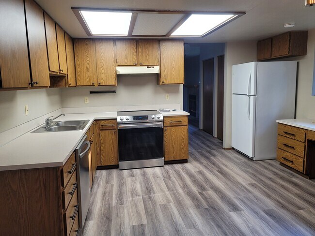 17219 Gravenstein Rd Unidad B