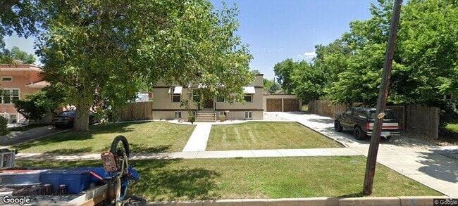 Building Photo - 1814 12th Ave Unit Apt B