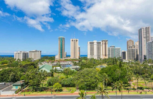 Photo - 419 Keoniana St