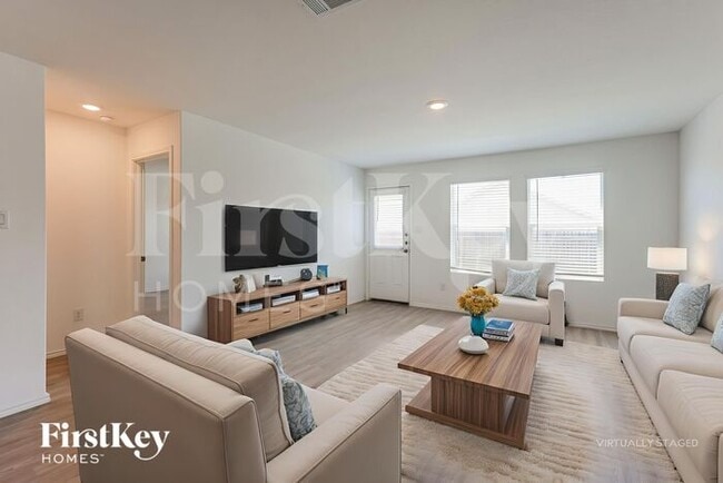 Photo - 2434 Double Oak Dr
