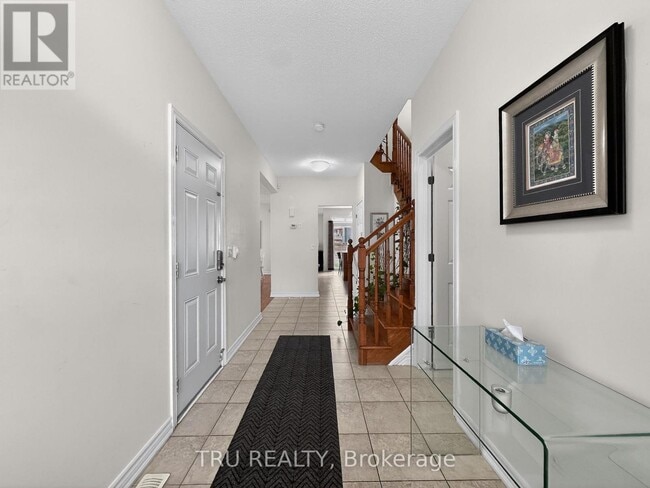 Photo - 200 Celtic Ridge Crescent