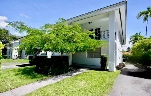 Photo - 401 Coral Wy Unit 309