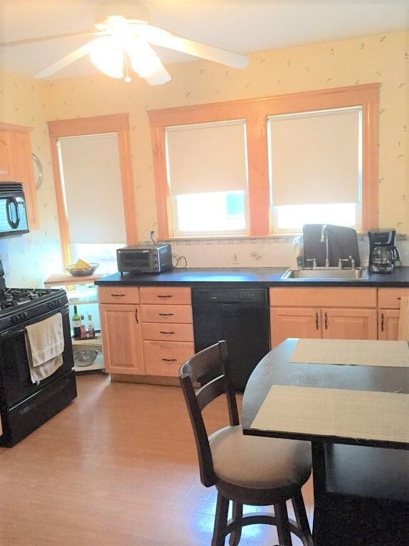 Photo - 80 Quincy St Unit 1