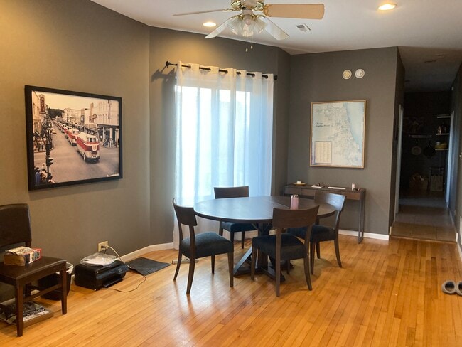 Photo - 5202 N Clark St Unit 3