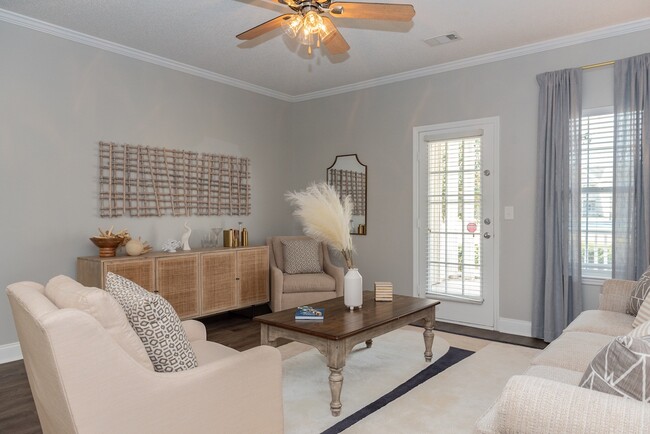 Photo - Hawthorne Meadowview