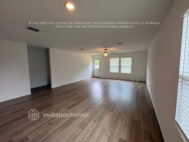 Photo - 1304 Haymarket Rd