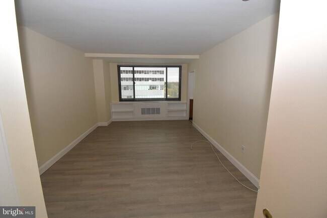 Photo - 1011 Arlington Blvd Unidad 710