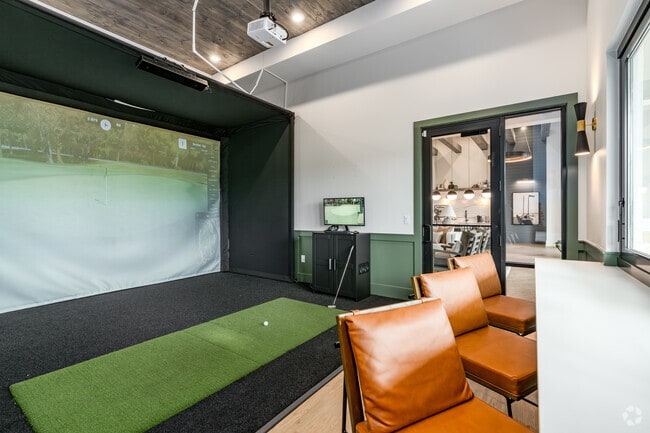 Golf Simuator - Landing at Coventry