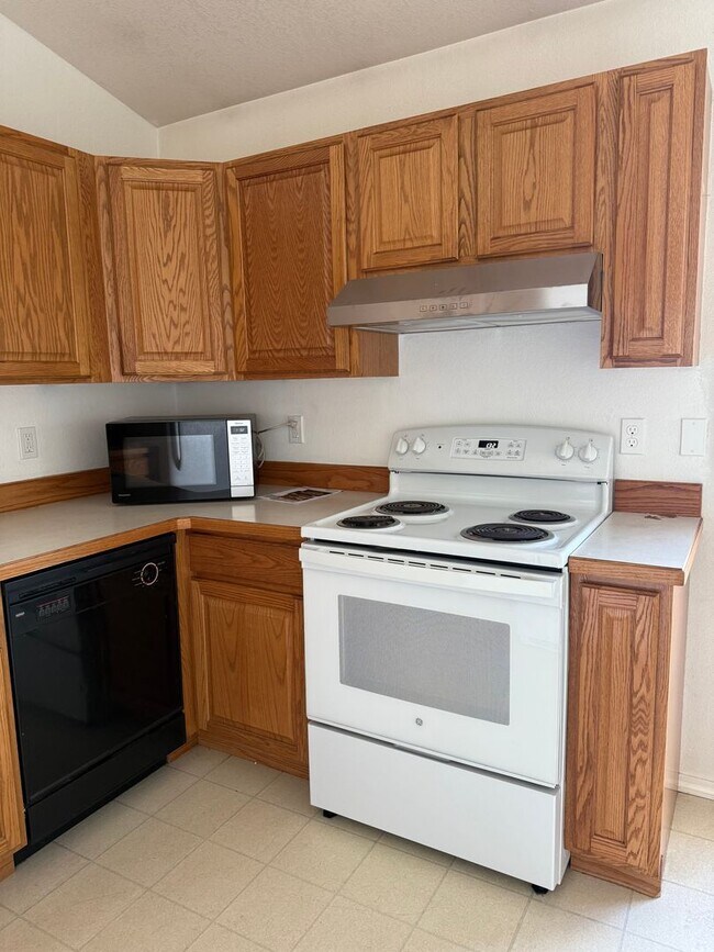 Photo - 1421 7th Ave W Unidad 1421 7th Ave W