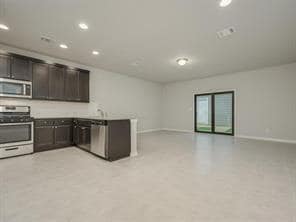 Photo - 1801 Artesian Spgs Xing