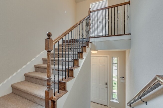 2709 McCart Ave Unit 209