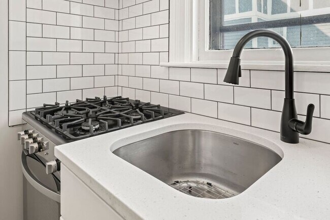 Photo - 101 Union Ave Unit Apt 4