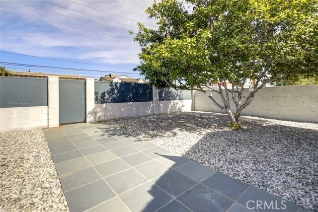 Photo - 12156 Vanowen St