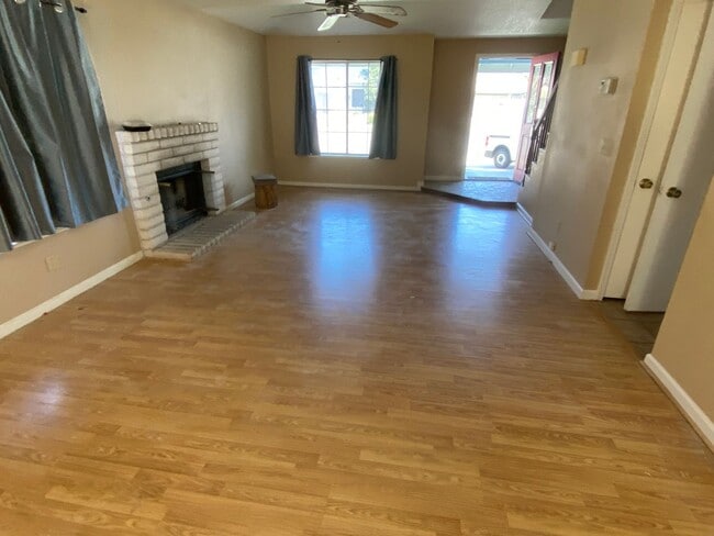 3051 Ironwood Ct