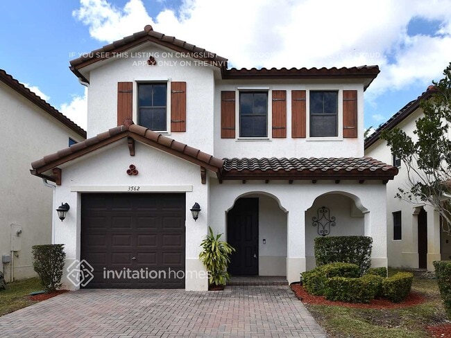 Building Photo - 3562 93rd Ave