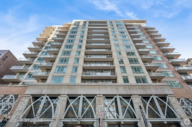 Building Photo - 230 W Division St Unit 608 Rental
