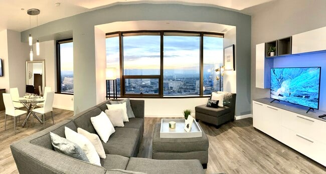 Building Photo - 1100 Wilshire Blvd Unit 2201