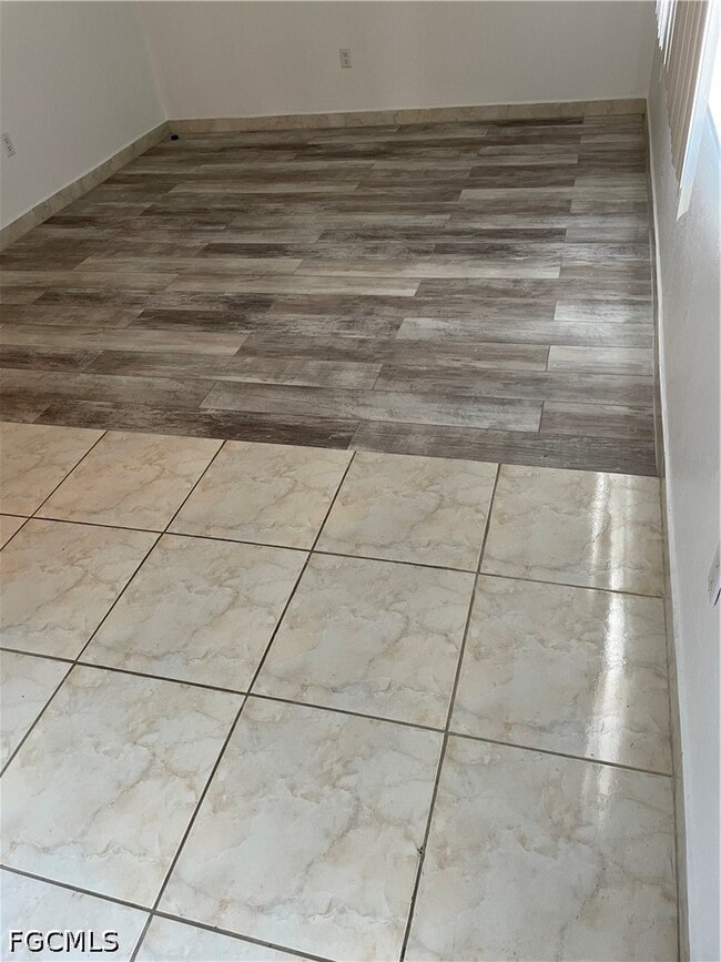 Photo - 4906 Victoria Dr Unit 313