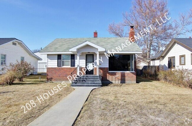 Building Photo - Charming Home w/Finished Basement