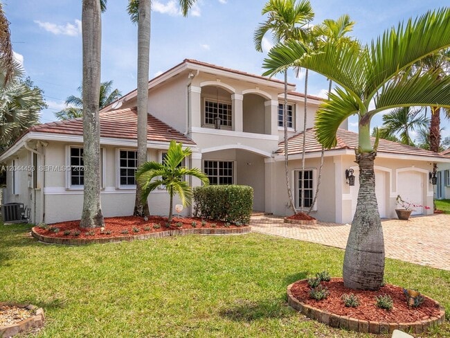 Photo - 351 SW 184th Terrace