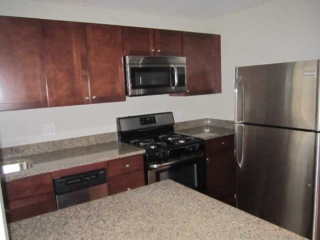 Photo - 26 Fayette St