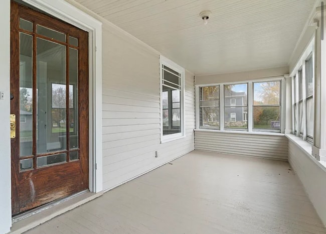Photo - 4 Bedroom, 2 Bath house In Cedar Falls