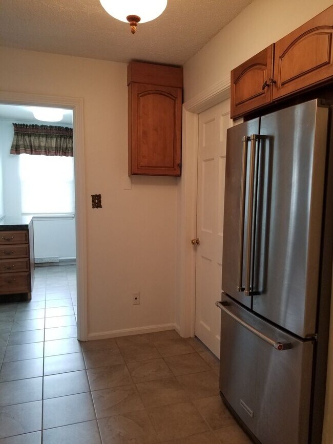 Photo - 2 bedroom Mayflower Condo for Rent