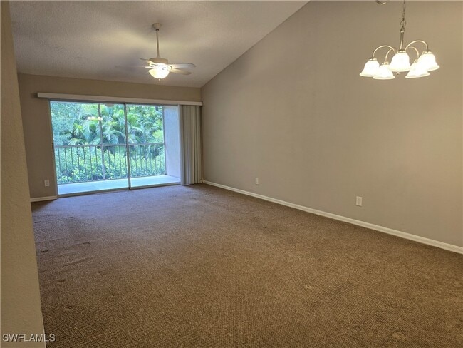 Photo - 605 Squire Cir Unidad 203