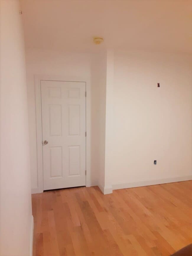 Photo - 11 Park St Unit 4