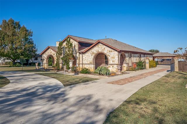 Photo - 308 Sheri Ln